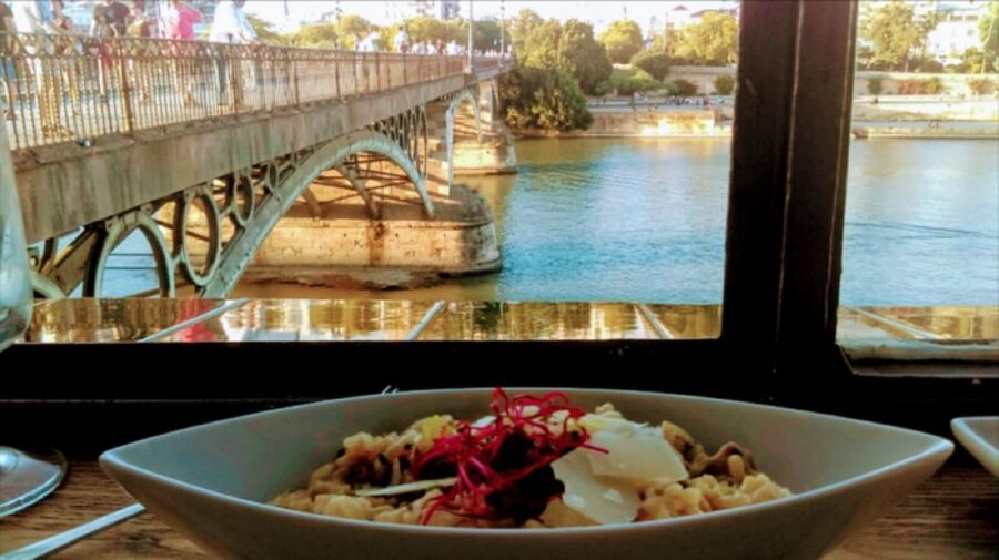3-Hour Tapas Tour in Triana, Sevilla's Vibrant Neighborhood - Why Triana makes a good food-tour setting