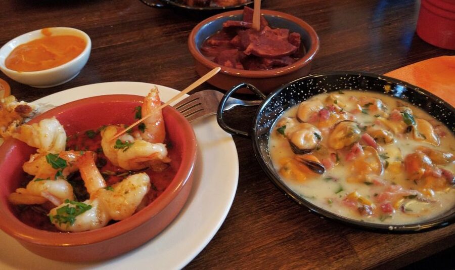 3-Hour Tapas Tour in Triana, Sevilla's Vibrant Neighborhood - Who will enjoy this Triana food walk