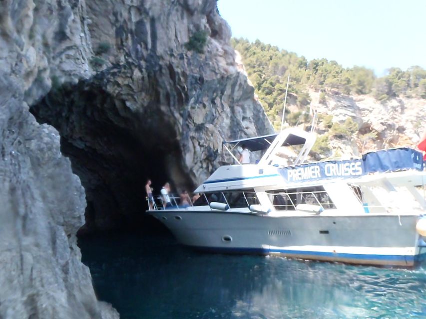 3hr Sunset Trip Drinks, Tapas SUP, Snorkel - Why this sunset cruise works so well
