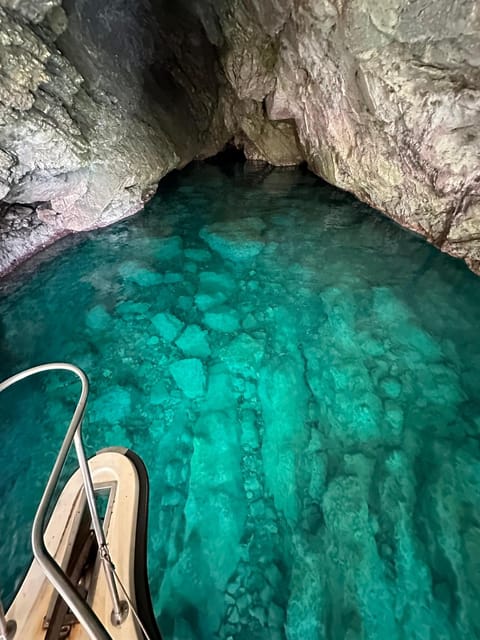 3hr Sunset Trip Drinks, Tapas SUP, Snorkel - What to pack for three hours at sea