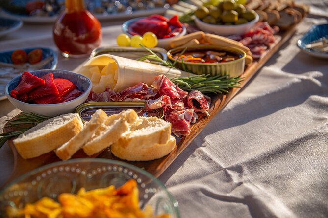 A 2 hours Local Tapas and sailing adventure in Barcelona - Port Vell and the first coastal views