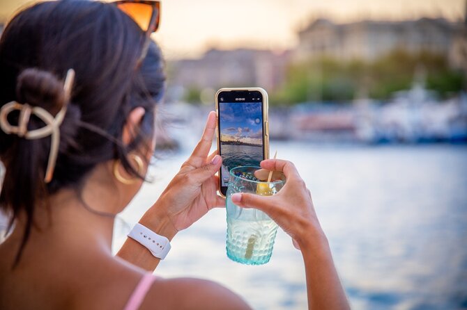 A 2 hours Local Tapas and sailing adventure in Barcelona - Barceloneta Beach and the city’s seaside life