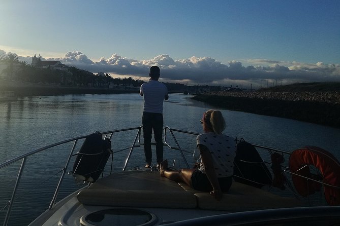 Afternoon yacht charter in lagos with drinks, tapas, paddle boards and kayak - Portuguese tapas and local drinks