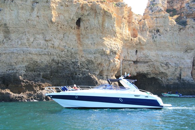 Afternoon yacht charter in lagos with drinks, tapas, paddle boards and kayak - What the crew adds to the afternoon