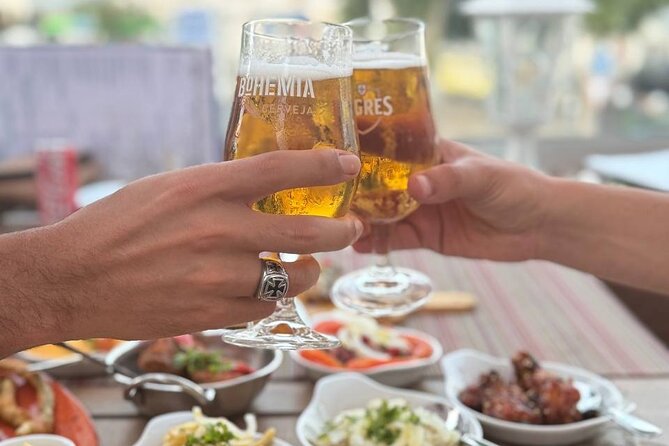 Albufeira Tour with Local Tapas and Tasting - Praia da Falésia and the red cliffs
