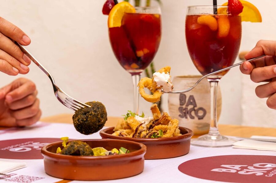 Alcudia: Self-Guided Gourmet Tapas and Wine Tour - Starting at Básico Gastro Bar