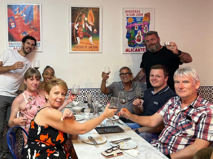 Alicante Best Wine Tasting & Tapas Club - The guides make or break a tasting
