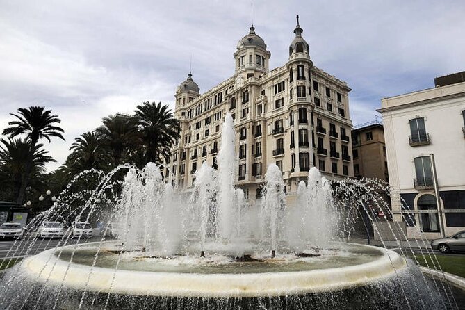 Alicante Tour: Full City, Castle, Market & Tapas Experience - Finishing with a tapa and a drink