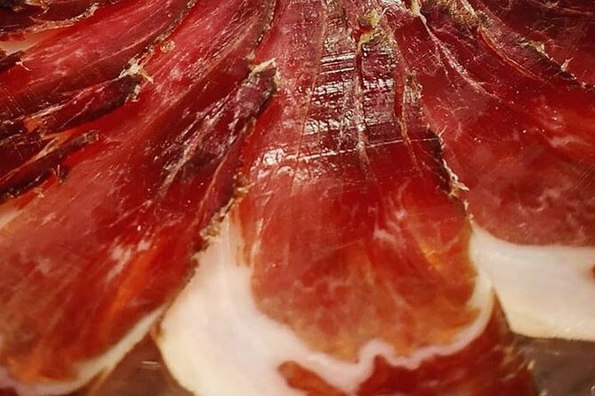 Alicante Wine Tasting and Tapas for Foodies - Three glasses of wine from Alicante’s wine regions