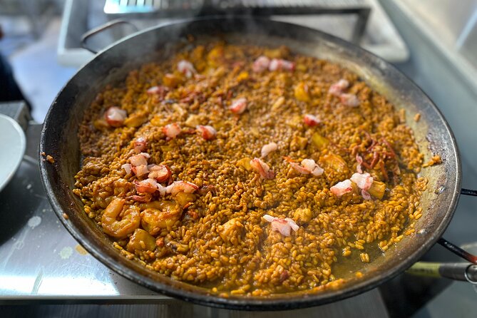 Authentic Paella in Madrid: A Hands-On Class with Tapas & Sangria - The serious cleanliness question