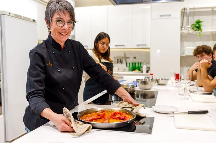 Authentic Tapas Cooking Class at a Private Eatery in Madrid - Starting with Spanish tapas basics