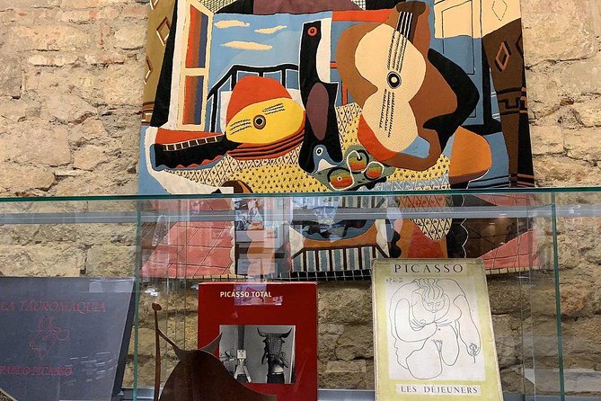 Barcelona Art and Tapas Small Group Walking Tour with Picasso Museum - The Gothic Quarter, from Roman lanes to pintxos