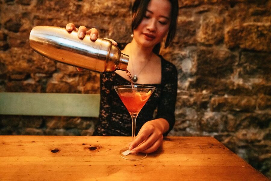 Barcelona: Cocktail Master Class by Mixologist with Tapas - Key points to know before booking