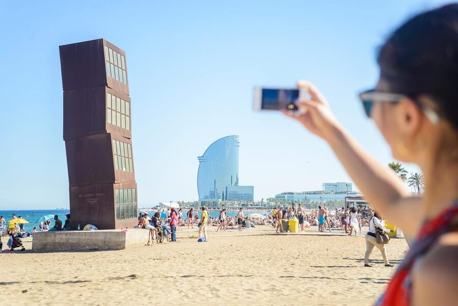 Barcelona eBike Tour with Wine and Tapas Experience - Why an e-bike is a smart way to see Barcelona