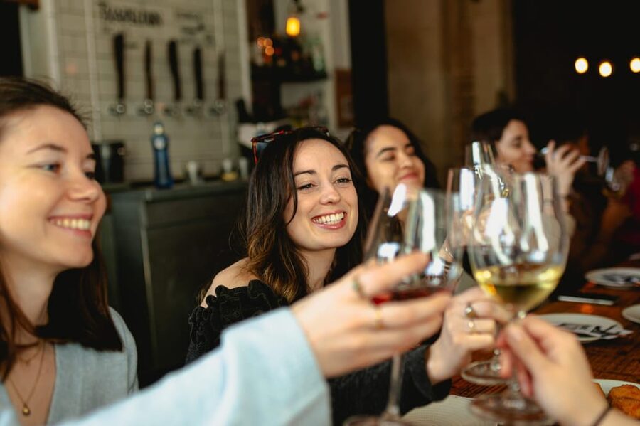 Barcelona: El Born Food Walking Tour with Tapas and Drinks - A relaxed pace with built-in social time
