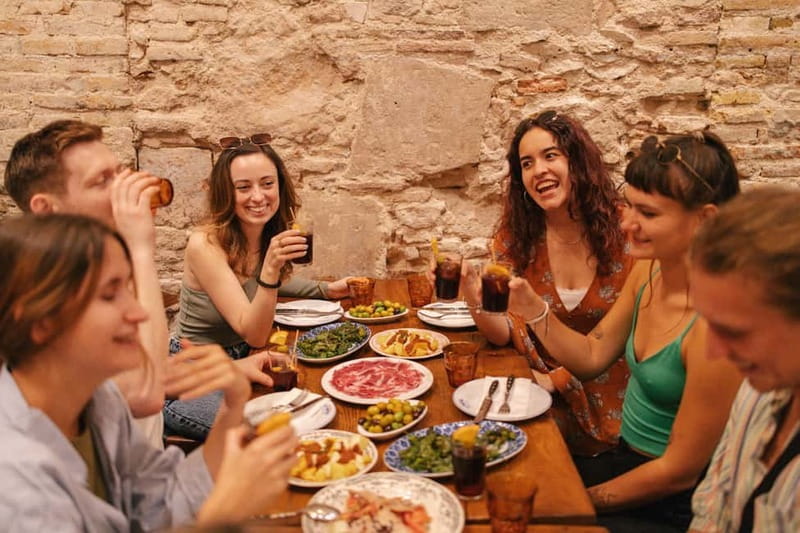 Barcelona: Food Walking Tour with Tapas and Wine - Starting near Plaça de Correus and heading into El Born