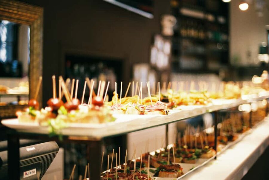 Barcelona Full Private Tapas & Historical Tour - Starting at Plaça de Sant Jaume