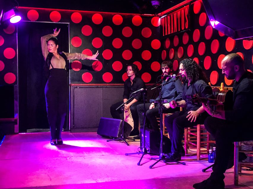 Barcelona: Gothic Quarter Guided Tour with Flamenco & Tapas - Practical tips for making the evening smoother