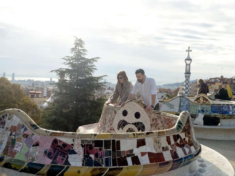 Barcelona in 1 Day: Sagrada Familia, Park Guell, Mila, tapas - Three tapas and cava in the middle of the day