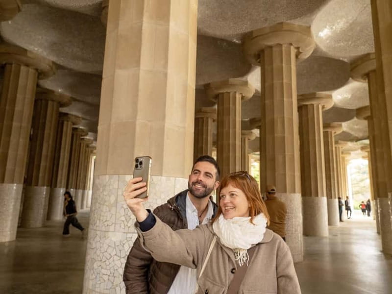 Barcelona in 1 Day: Sagrada Familia, Park Guell, Mila, tapas - Casa Batlló and the walk along Passeig de Gracia
