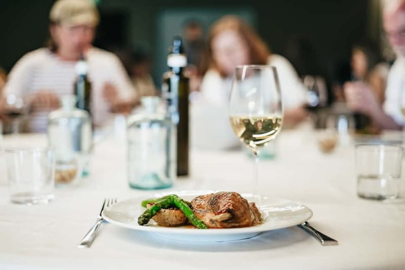 Barcelona: Montserrat and Winery Tour with Tapas or Lunch - Touring Santa Maria de Montserrat Abbey
