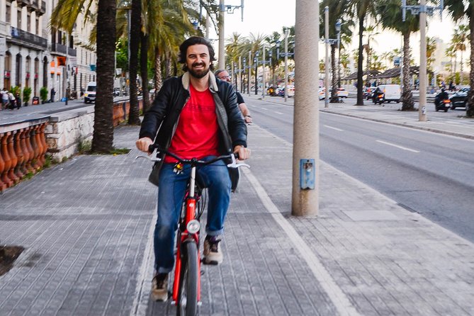 Barcelona Night Bike Tour with Local Tapas and Cava Stop - Starting in Ciutat Vella and the old Raval