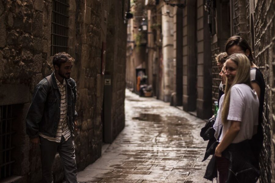 Barcelona: Old Town Tapas & Paella Food Tour with 8 Tastings - The 1849 bakery and a first taste of Catalonia