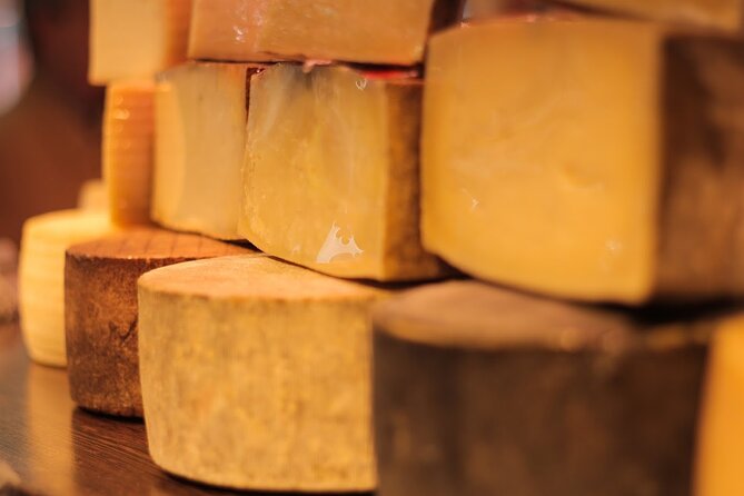 Barcelona Private Food Tour: Tapas, Paella & 8+ Food Tastings - Starting at Plaça de Ramon Berenguer el Gran