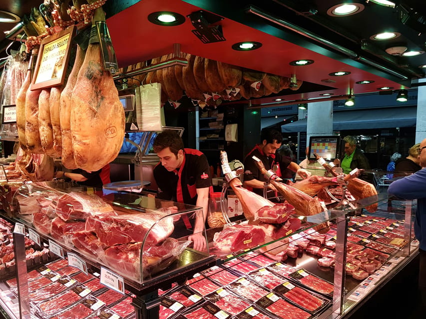 Barcelona private food tour with tailored tapas - Family-owned restaurants and local tapas bars