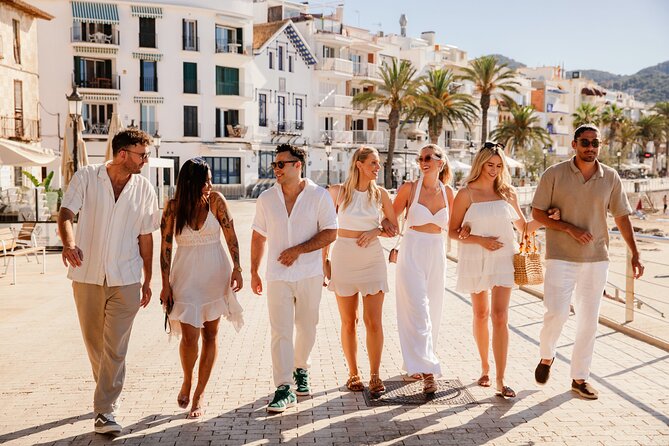 Barcelona: Private SITGES Tour and PENEDÈS Wine Tasting & TAPAS - Who will enjoy this Barcelona day trip most