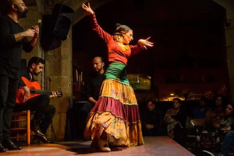 Barcelona: Private Tapas & Wine with Flamenco Show Old Town - El Born and the story beneath the streets