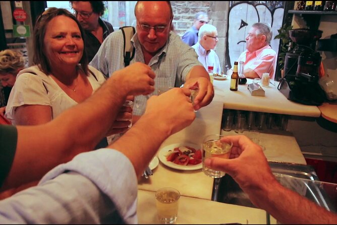 Barcelona's Most Terrific of Tapas Tours in the Gothic quarter - Who should book this evening walk?