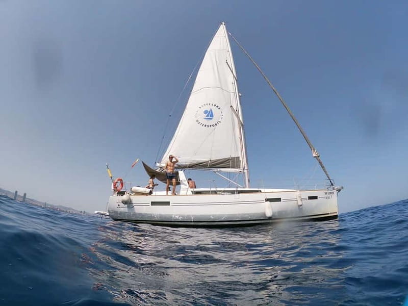 Barcelona: Sailing Tour with Tapas, Drinks and Swim Stop - Practical details for a smoother outing