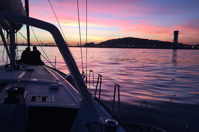 Barcelona: Sailing Tour with Tapas, Drinks, Swim & Sunset Option - What two hours on the water actually feels like