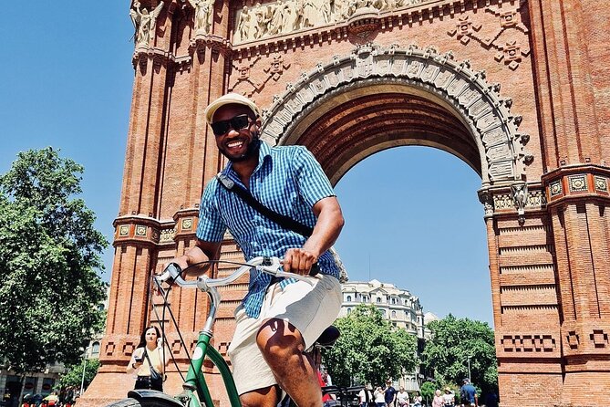 Barcelona Sightseeing by Bike with Photo Shooting and Tapas - Casa Batlló and Gaudí’s city