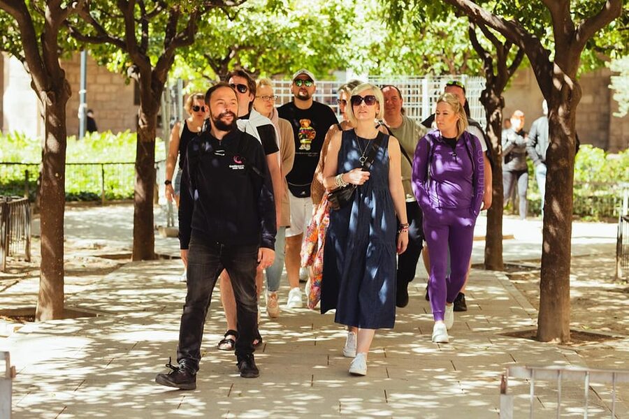 Barcelona: Small Group Gothic, Tapas & Churros Tour! - A bakery stop and the first sweet bite