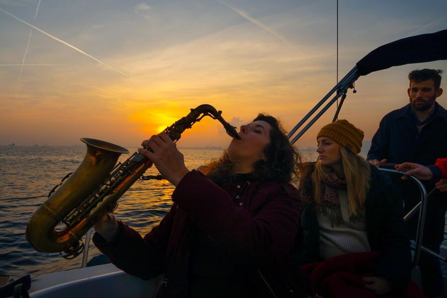 Barcelona: Sunset Live Sax and Sailing Experience with Tapas - Tapas, cava, sangria, and other drinks
