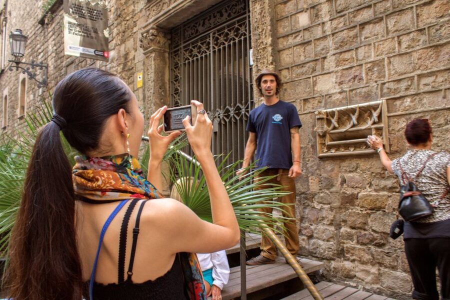 Barcelona Tapas 3-Hour Bike Tour - FAQ