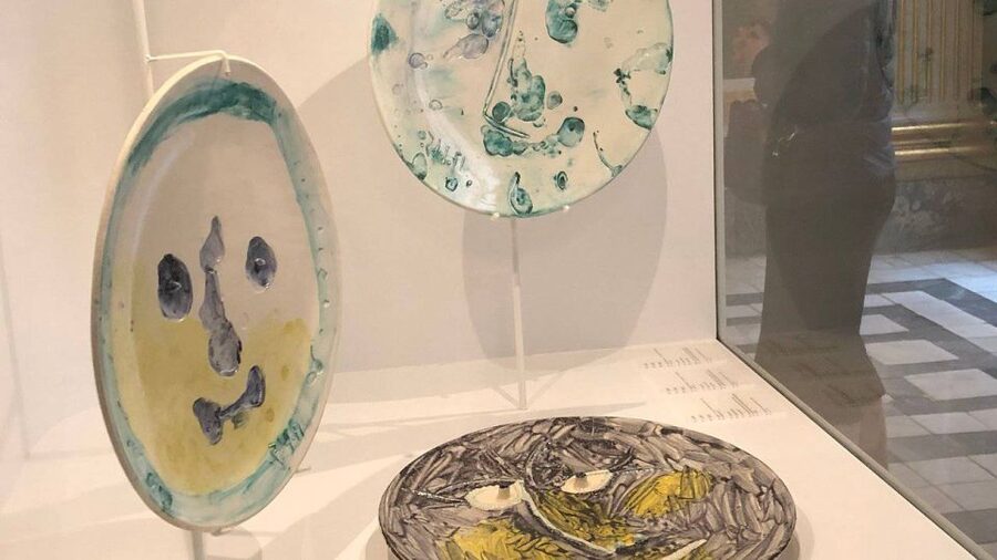 Barcelona: Tapas & Picasso Museum Guided Walking Tour - Art and tapas make a smart Barcelona pairing