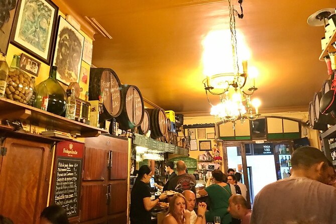 Barcelona Tapas & Pintxos Private Food Tour with Local Expert - Key points at a glance