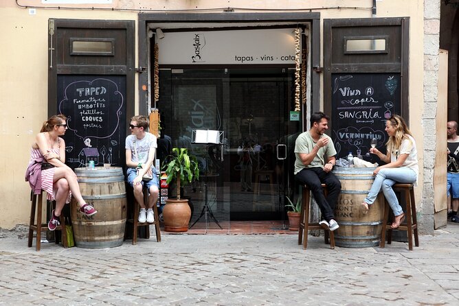 Barcelona Tapas & Pintxos Private Food Tour with Local Expert - A 7:30 pm start and a finish near Paral·lel