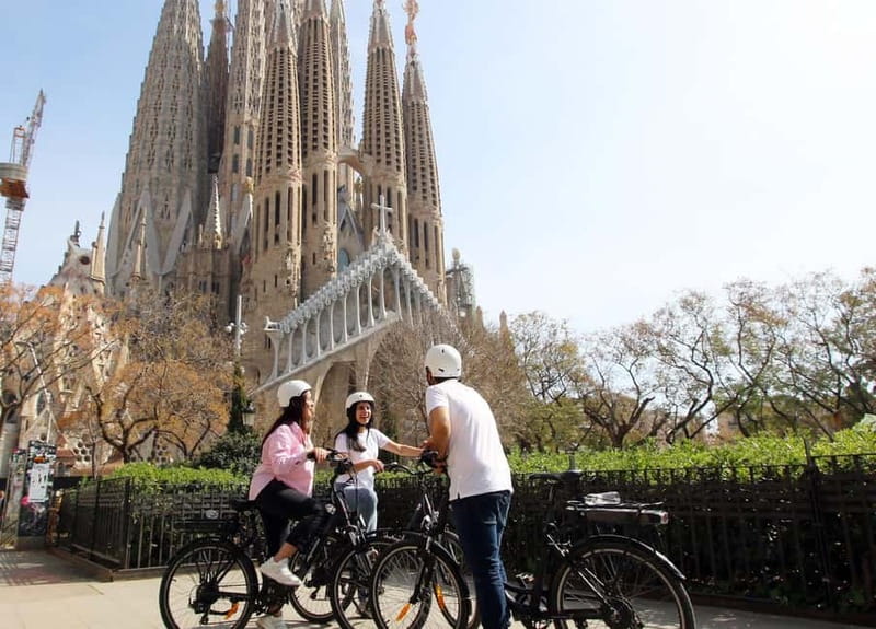 Barcelona: Tapas Tasting Tour by Regular Bike or E-Bike - A fast, useful first look at Barcelona