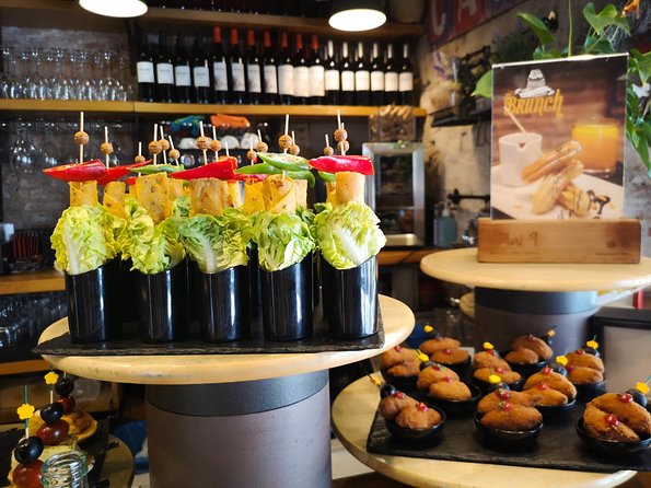 Barcelona Tapas & Wine Private Tour in Traditional Taverns - Key details before you book