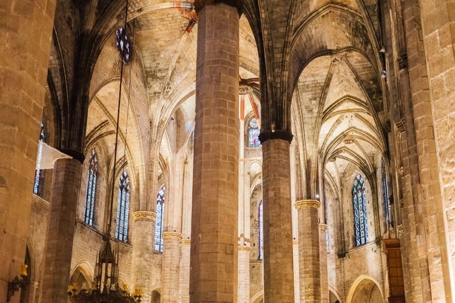 Barcelona: Tapas & Wine Private Walking Tour with Local Food - Key points to know before booking
