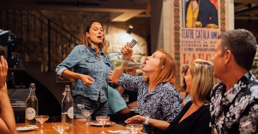 Barcelona: Tapas & Wine Private Walking Tour with Local Food - Four stops, three drinks, and a walk through old Barcelona