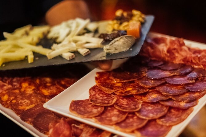 Barcelona Tapas & Wine Walking Tour with Optional Flamenco - The optional flamenco show at Palau Dalmases