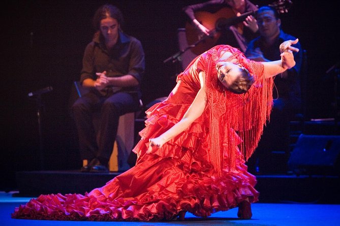Barcelona Tapas & Wine Walking Tour with Optional Flamenco - El Born: medieval streets and newer food ideas