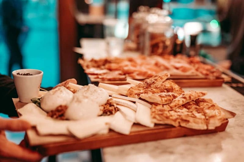 Barcelona: Tipsy Tapas & History Tour in the Gothic Quarter - Who will enjoy this tour most