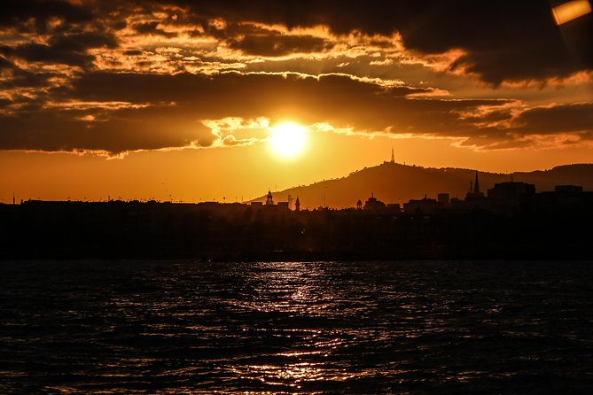 Barcelona Unique Sunset Sailing Experience with Tapas & Open Bar - Rough water is the real risk to your enjoyment