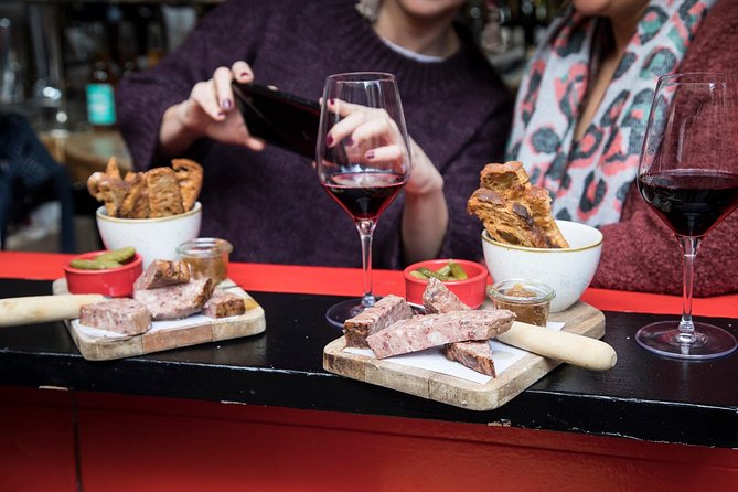 Barcelona Wine and Gourmet Tapas Tour - Why this Barcelona food tour feels different